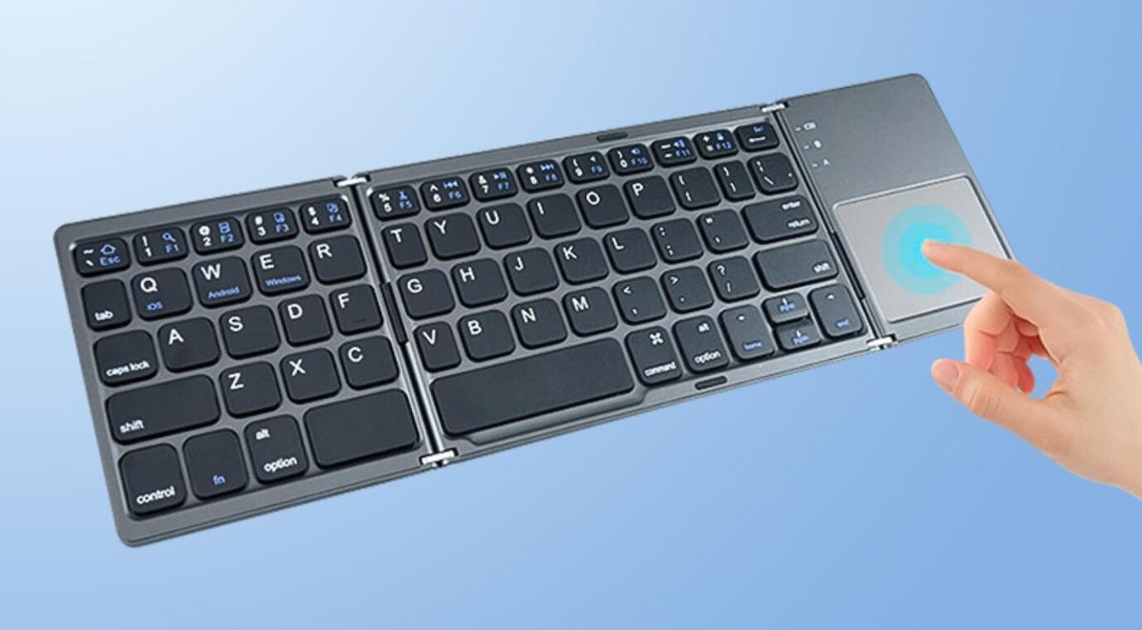 Trådlöst Fällbart Bluetooth Tangentbord med Inbyggd Touchpad