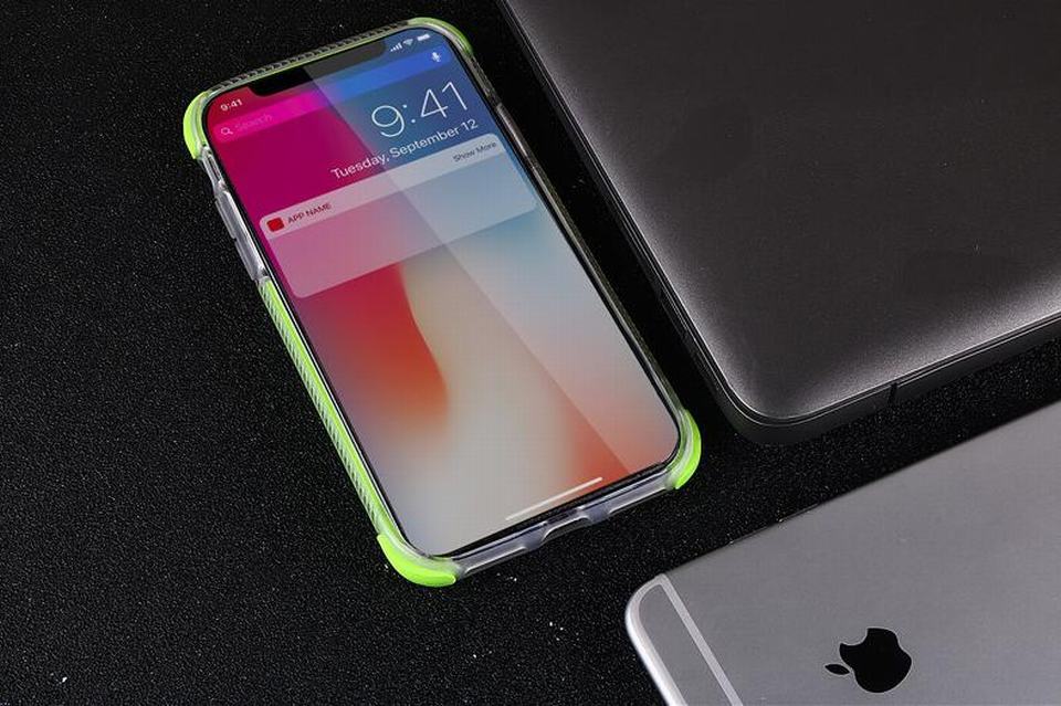 TPU skal för iPhone med färgade kanter iPhone 7/8 +2skärmskydd