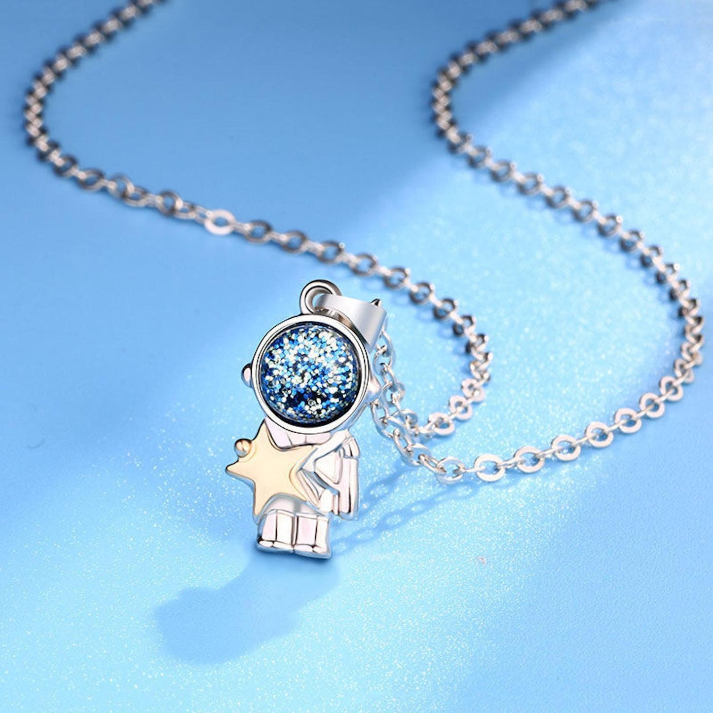 Vänskapshalsband "Astronaut" - Elegant och trendig design